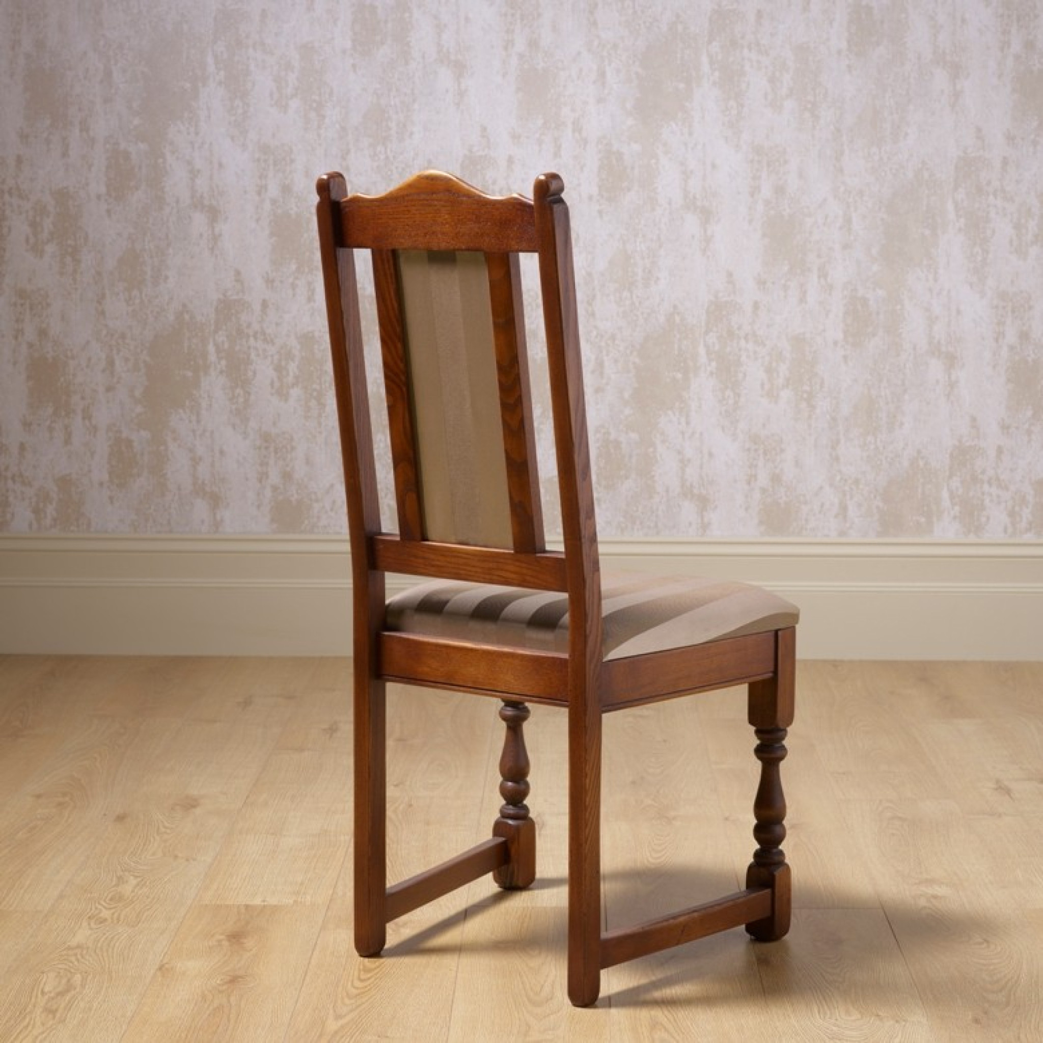 2067 Dining Chair Old Charm Furniture Wood Bros
