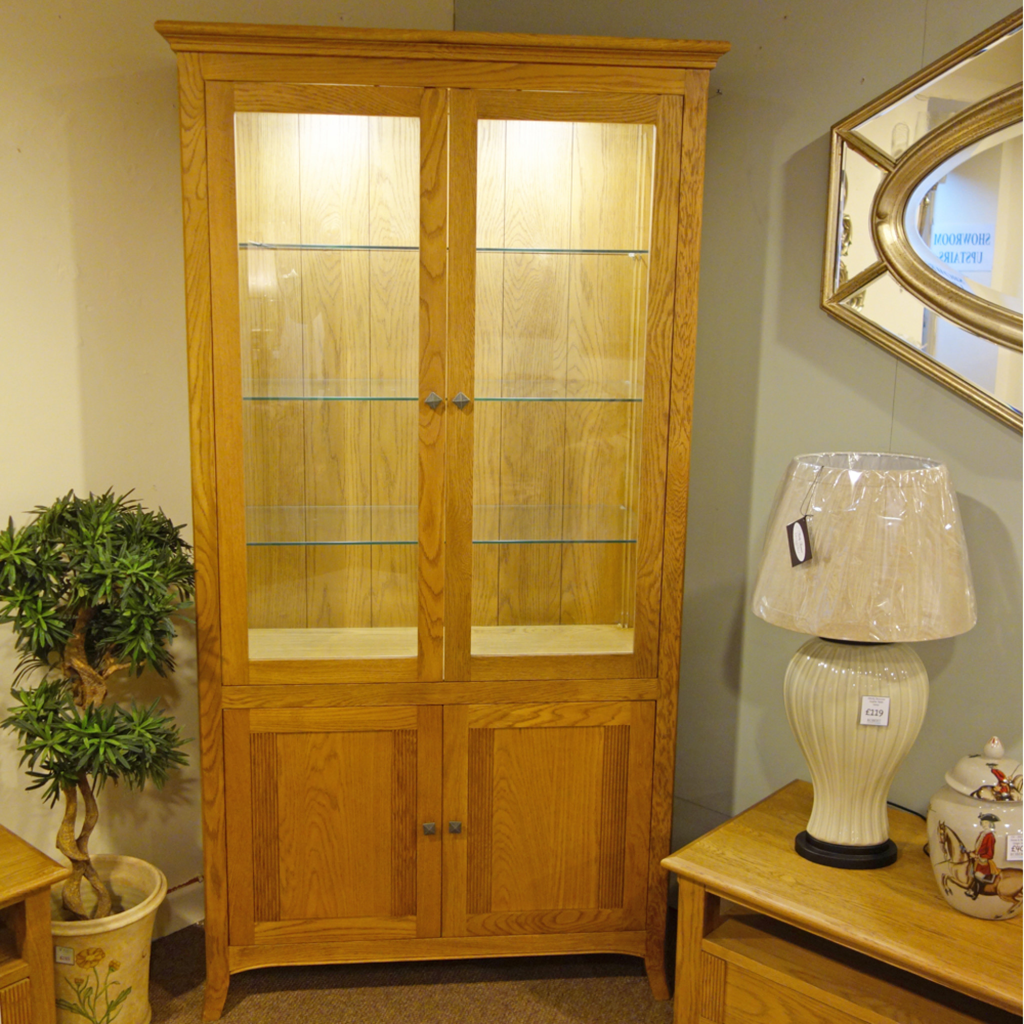 Toledo Display Cabinet Wt4 Winsor Furniture Showroom