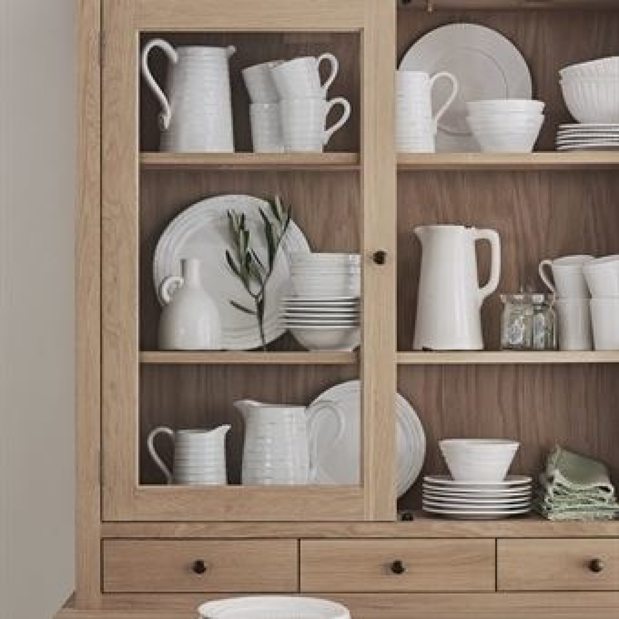 Henley 4ft Glazed Rack Dresser Neptune Furniture