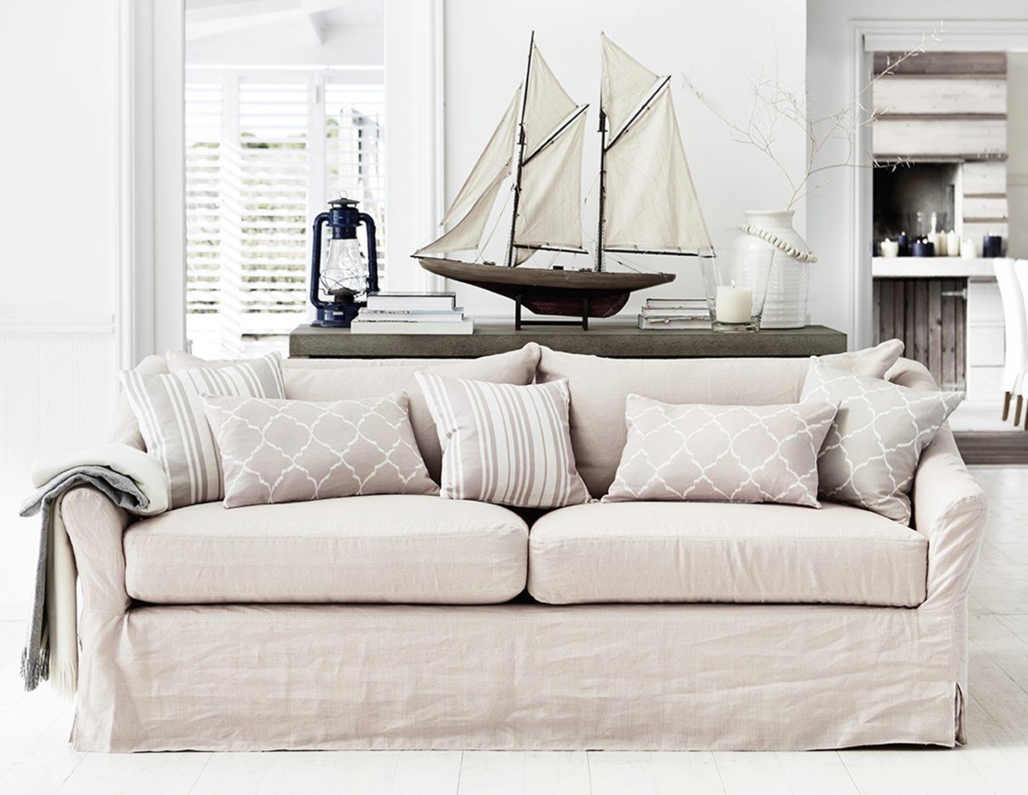 Neptune Long Island Grand Sofa in Pale Oat - Neptune Furniture Clearance