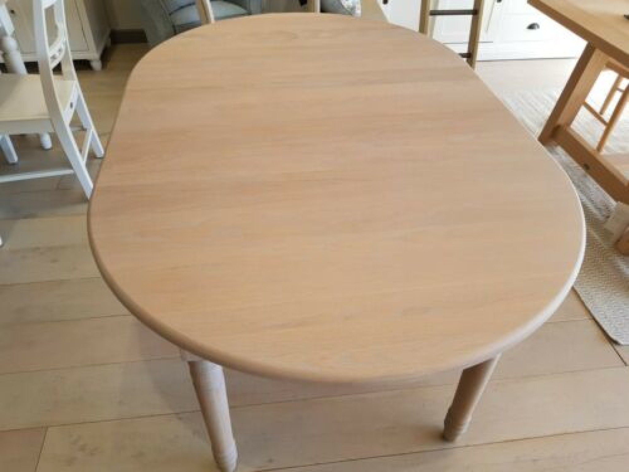 Sheldrake 46 Seater extending dining table Neptune