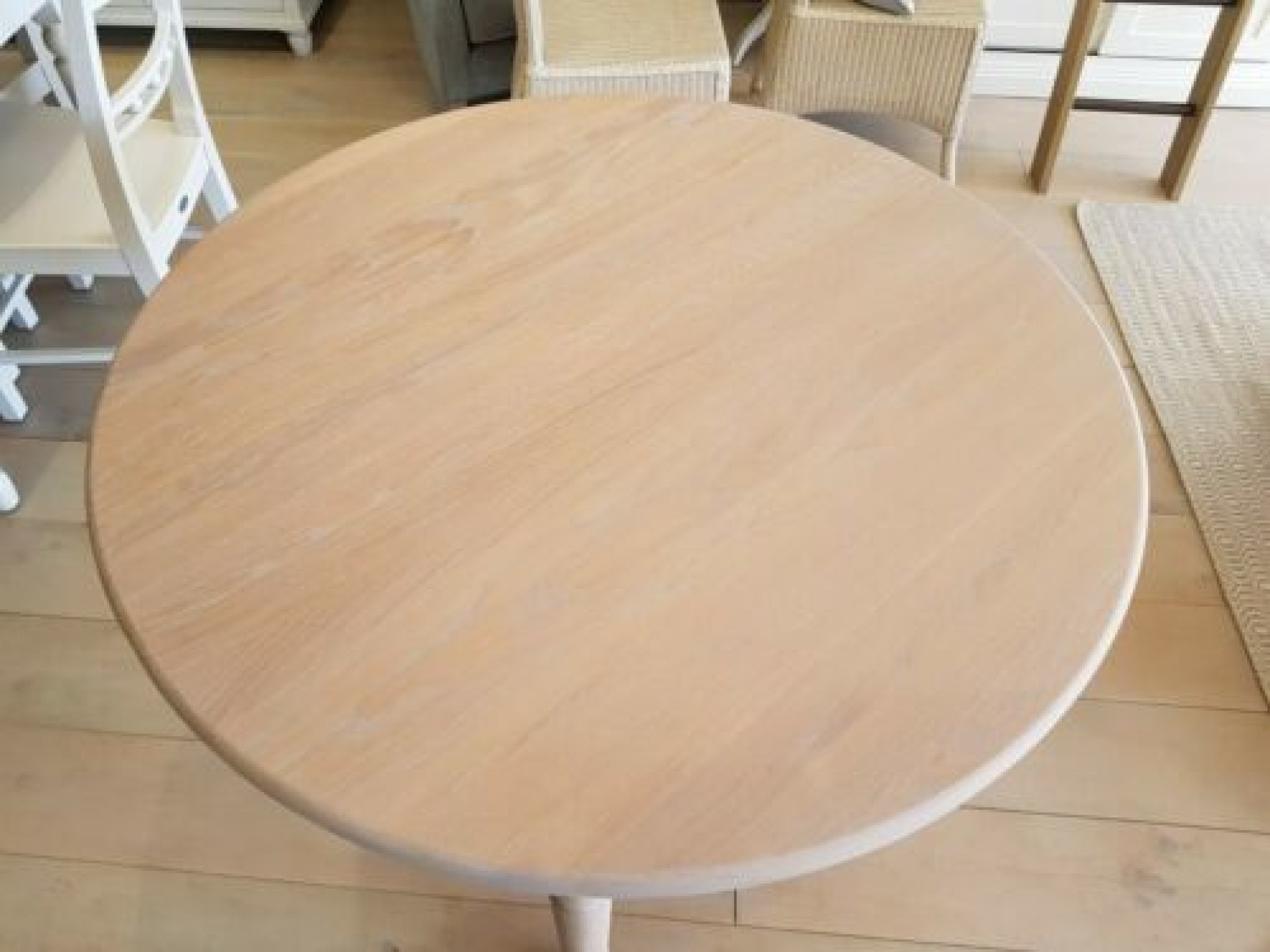 Sheldrake 46 Seater extending dining table Neptune