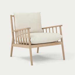 Neptune_Casey_Armchair_Hugo_Pale_Oat_Natural_Solid_Wood_Living_1.jpg